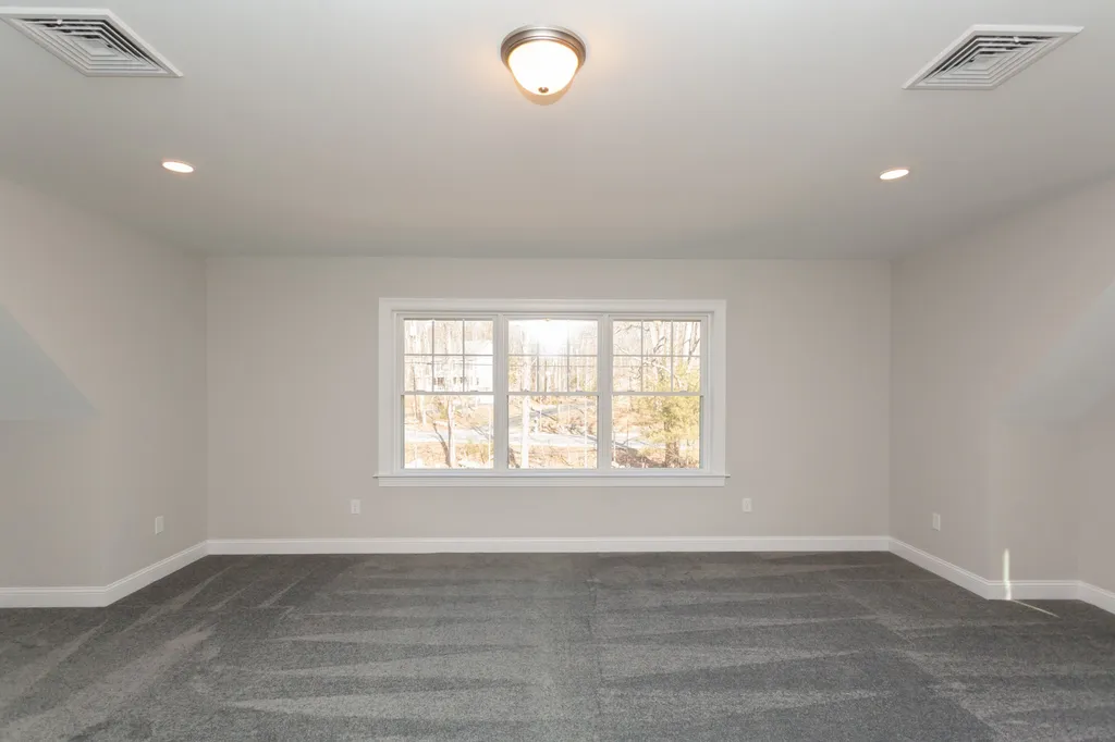 5 Hidden Valley Drive Dover NH 03820