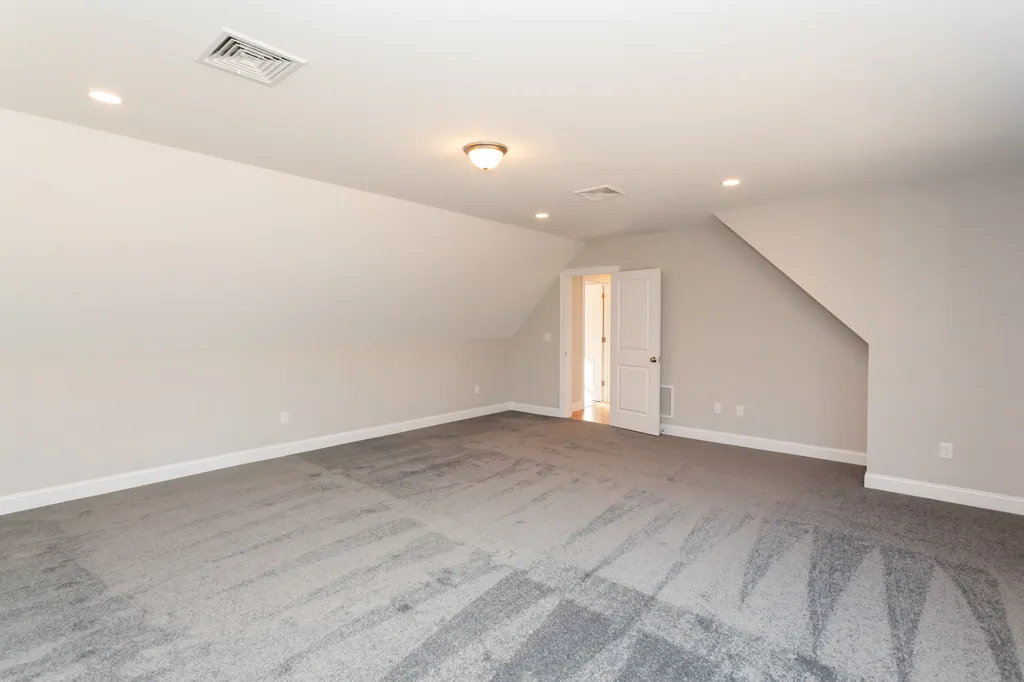 5 Hidden Valley Drive Dover NH 03820