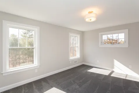 5 Hidden Valley Drive Dover NH 03820