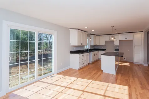 5 Hidden Valley Drive Dover NH 03820