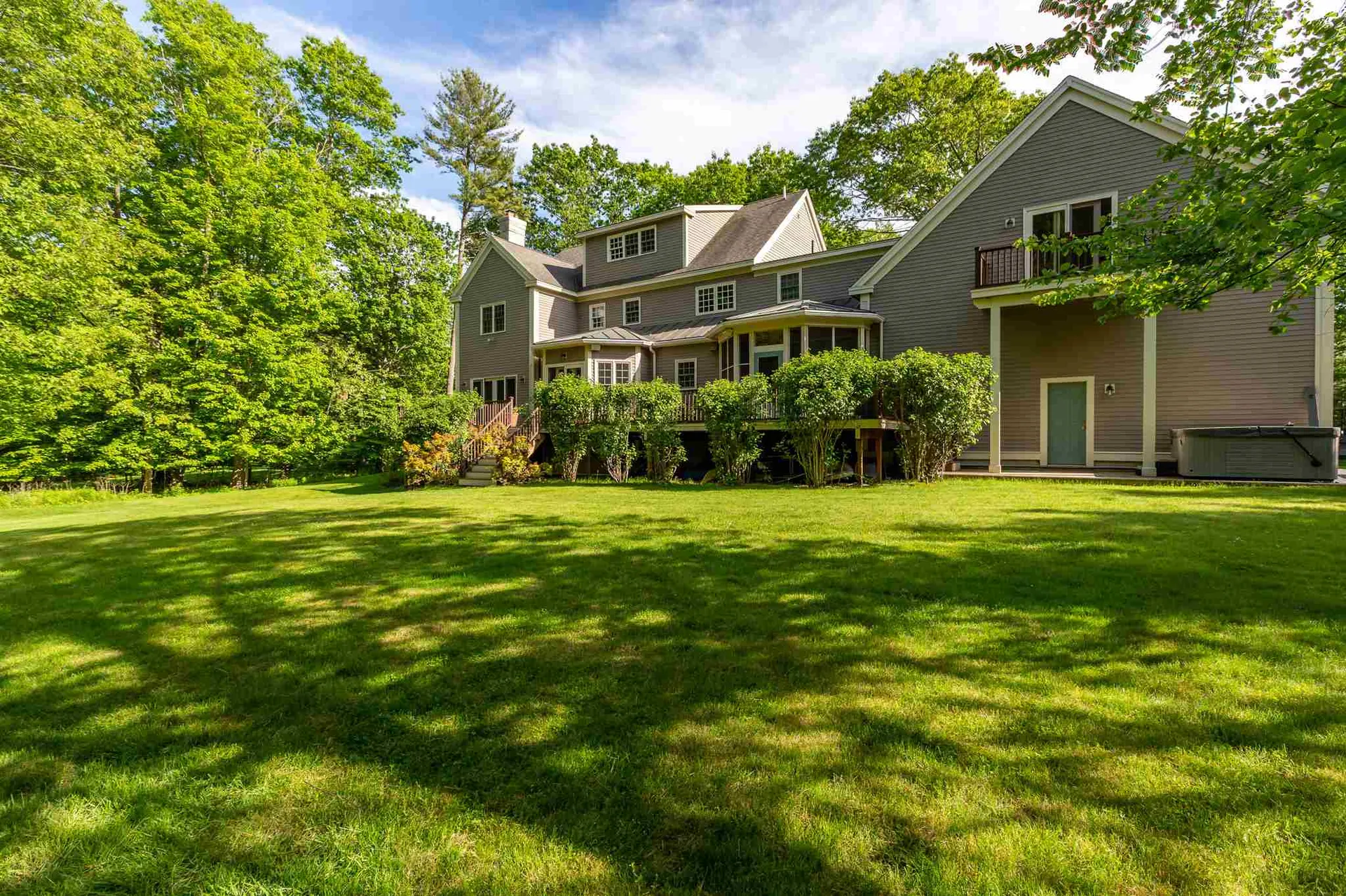 29 Chapel Road North Hampton NH 03862