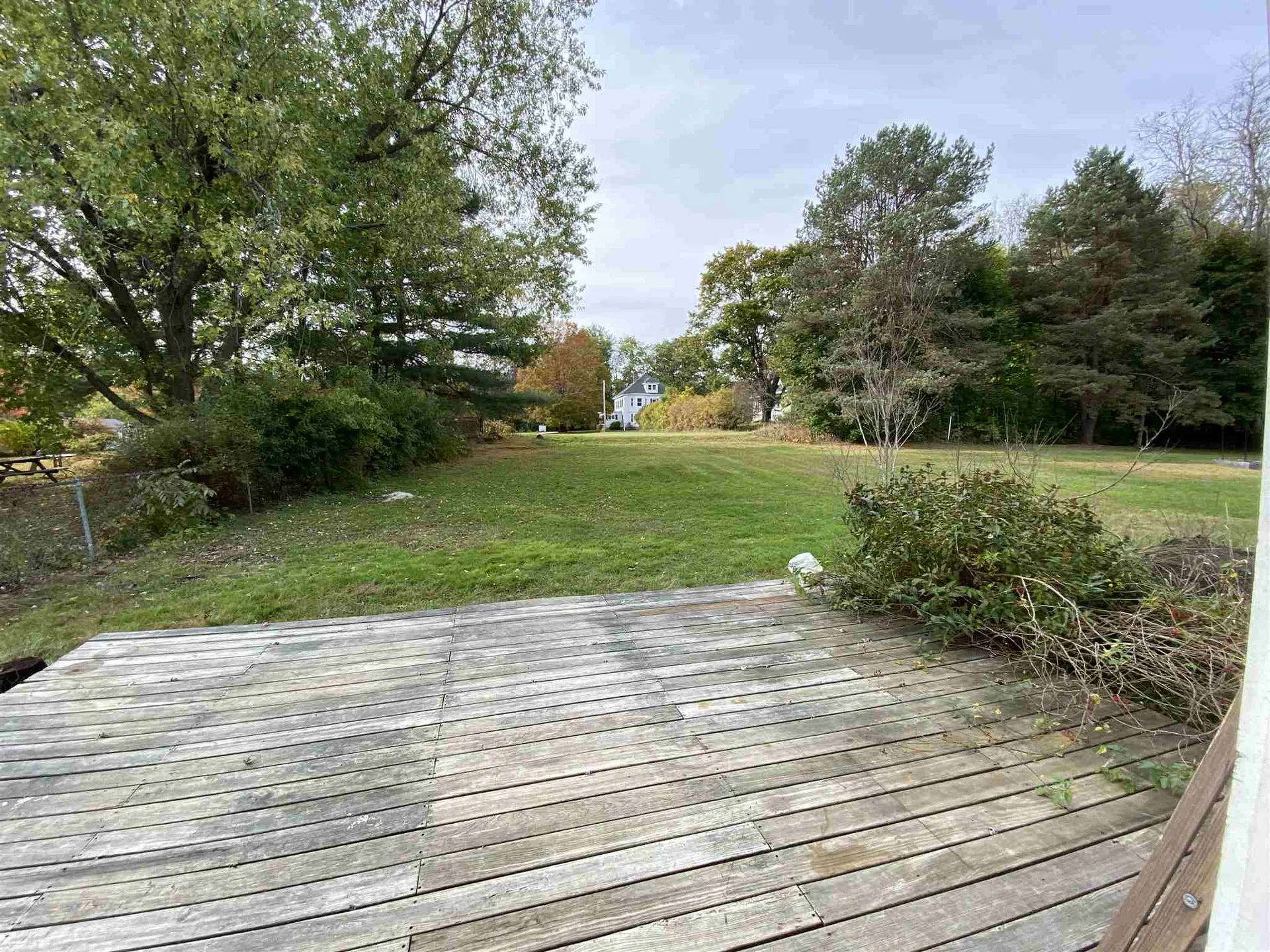 15 Crescent Street Pittsfield NH 03263