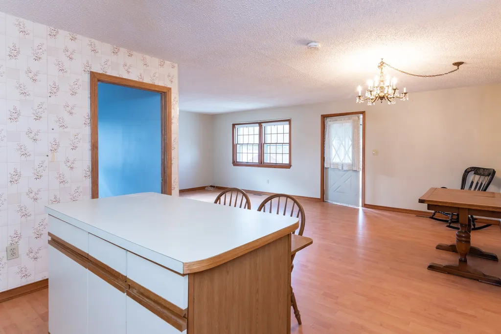 20 Pennichuck Street Nashua NH 03064