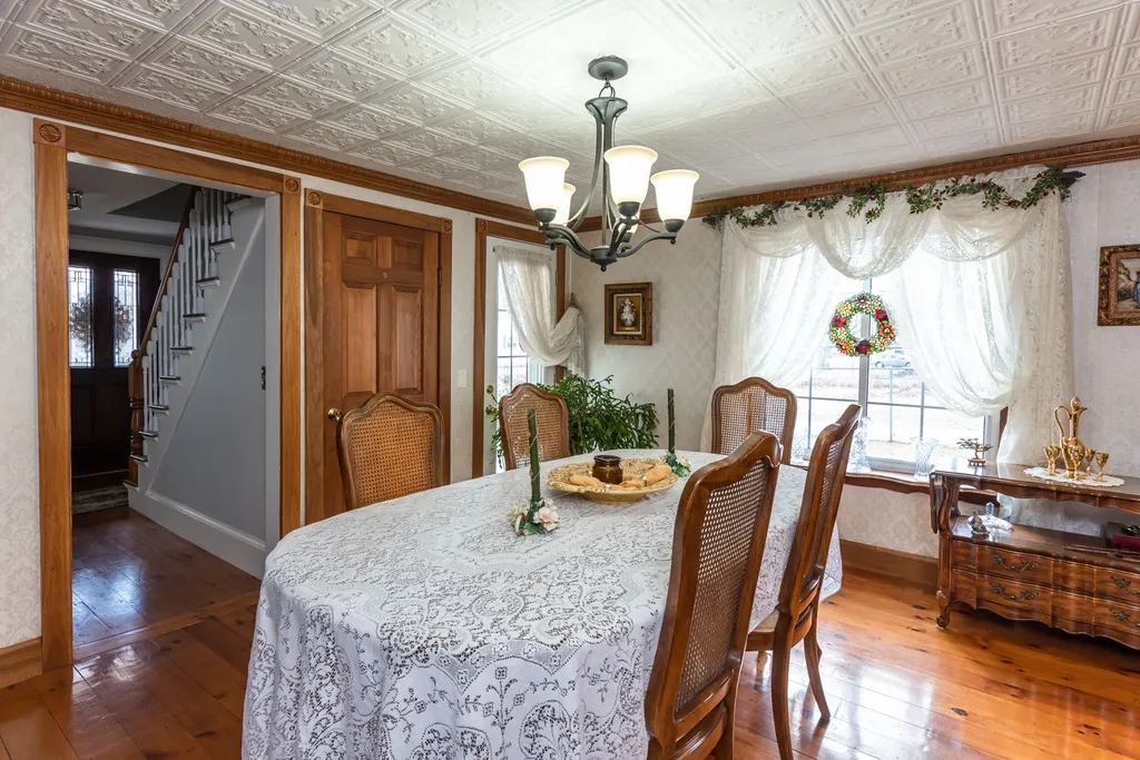 20 Pennichuck Street Nashua NH 03064