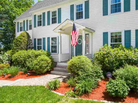 5 Cardinal Circle Nashua NH 03063