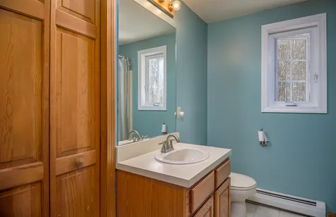 112 Oak Hill Road Barrington NH 03825