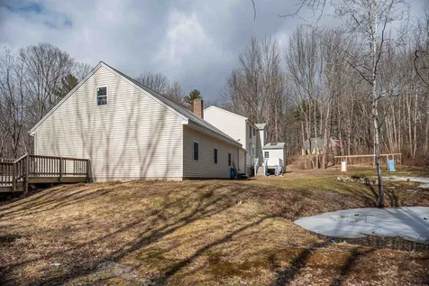 112 Oak Hill Road Barrington NH 03825