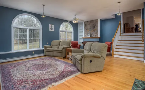112 Oak Hill Road Barrington NH 03825