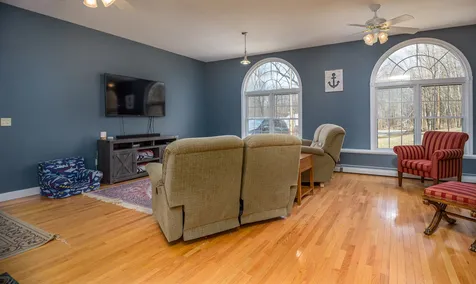 112 Oak Hill Road Barrington NH 03825