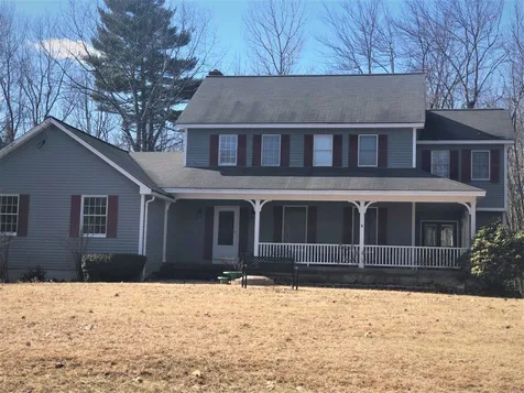 41 Page Lane Hampstead NH 03841-2159