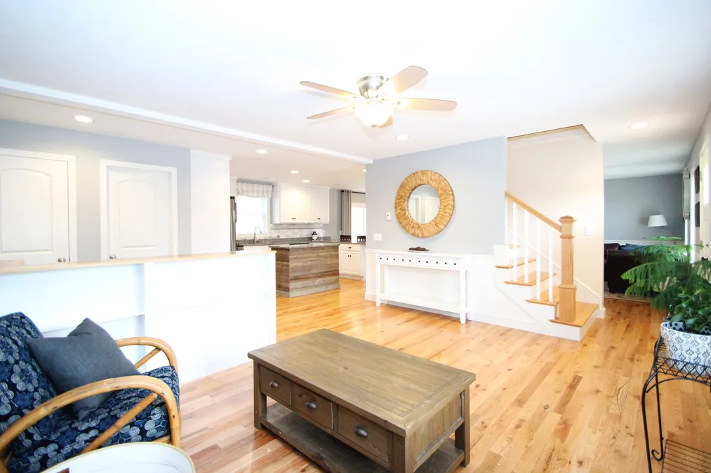 77 Mast Road Lee NH 03861