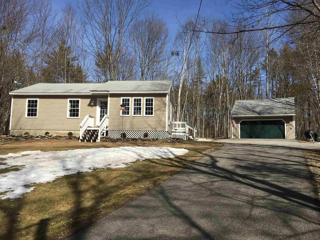 66 Pleasant Street Chichester NH 03258