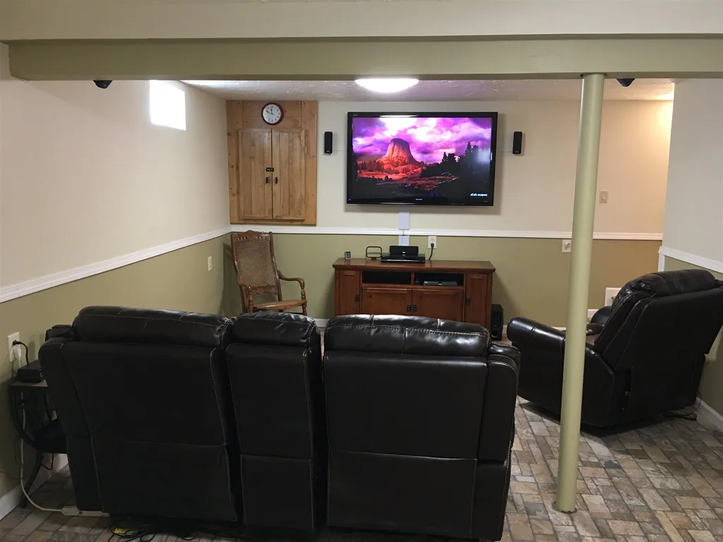 66 Pleasant Street Chichester NH 03258