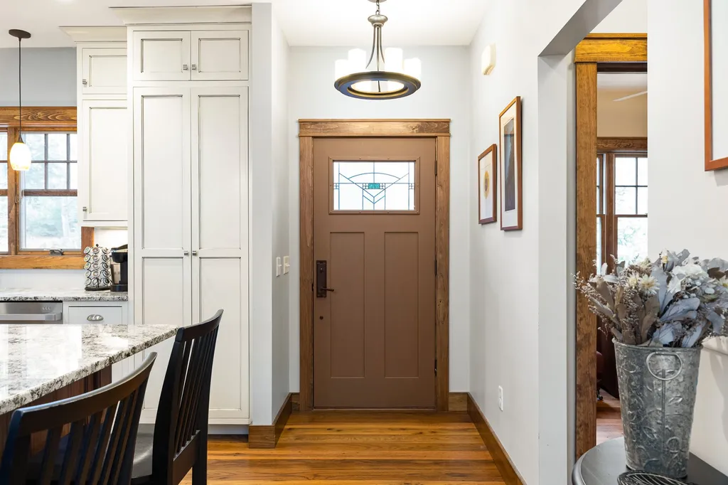 44 Captains Way Exeter NH 03833