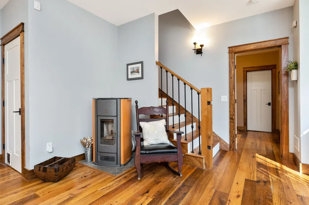 44 Captains Way Exeter NH 03833