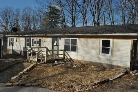 576 Chestnut Hill Road Farmington NH 03835