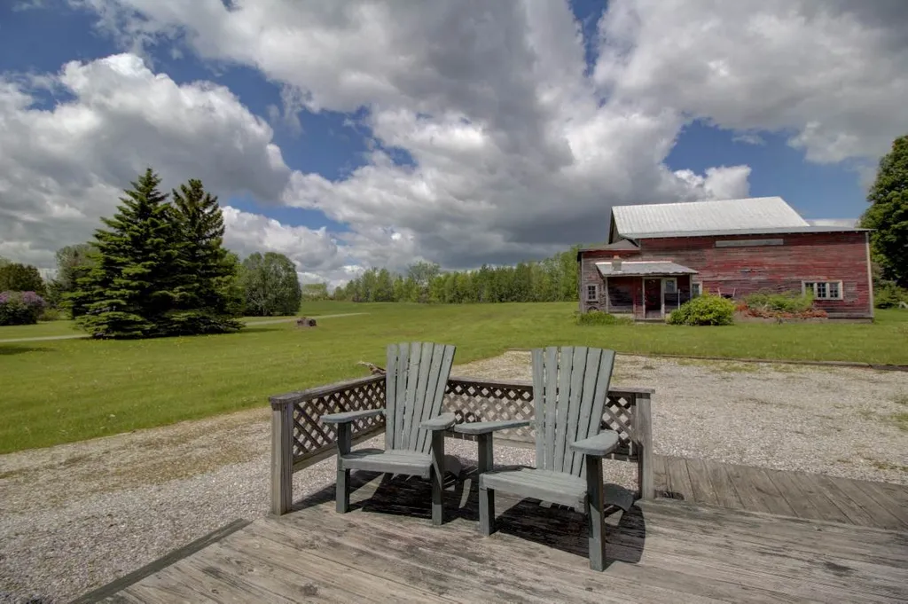 1227 East Shore Road Isle La Motte VT 05463