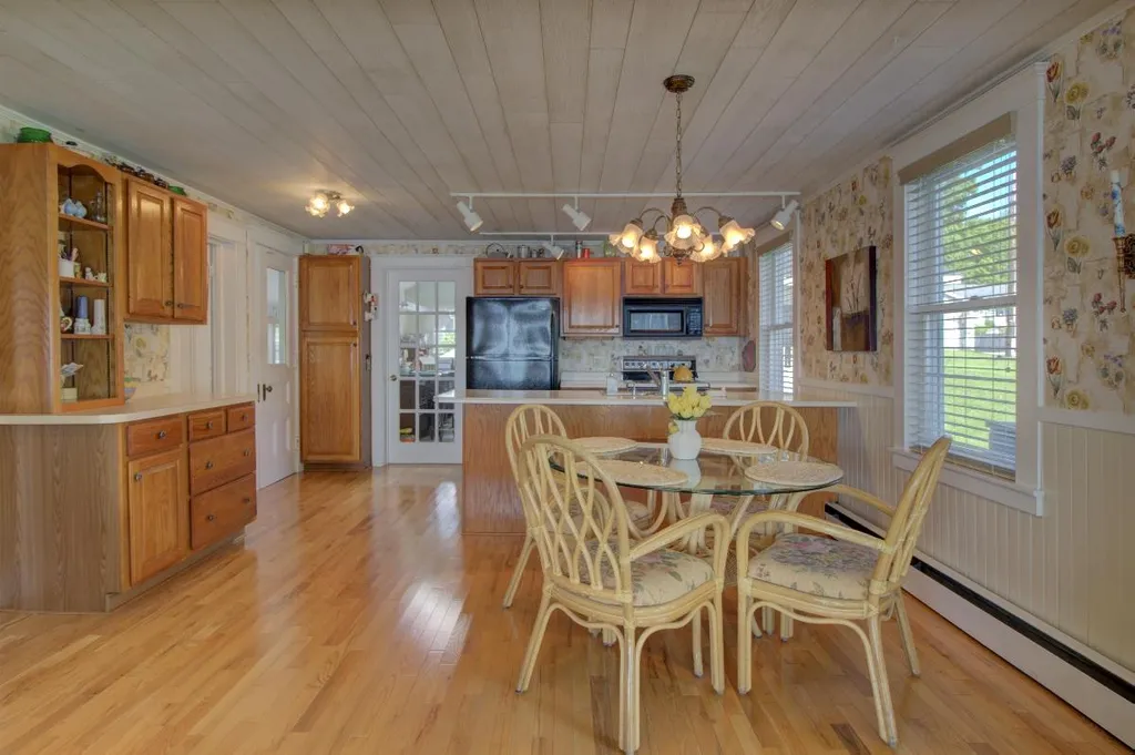 1227 East Shore Road Isle La Motte VT 05463