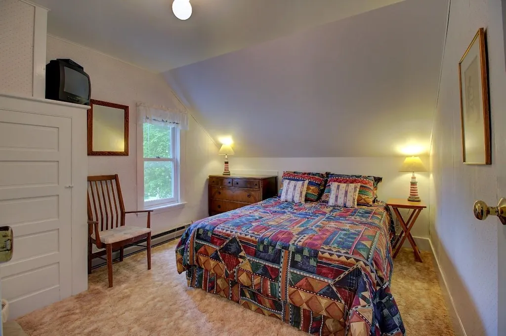 1227 East Shore Road Isle La Motte VT 05463