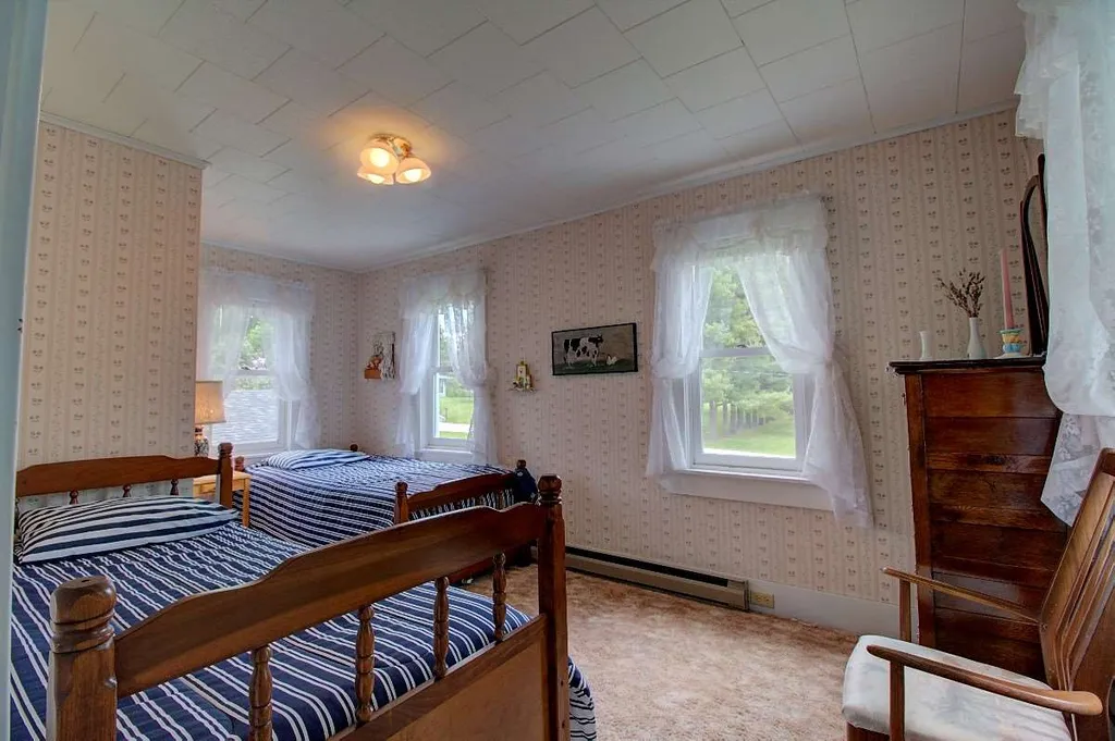 1227 East Shore Road Isle La Motte VT 05463