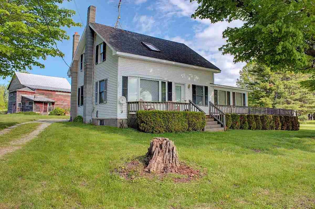 1227 East Shore Road Isle La Motte VT 05463