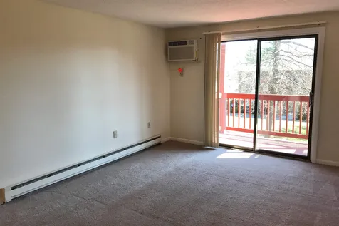 95 Powers Street Milford NH 03055