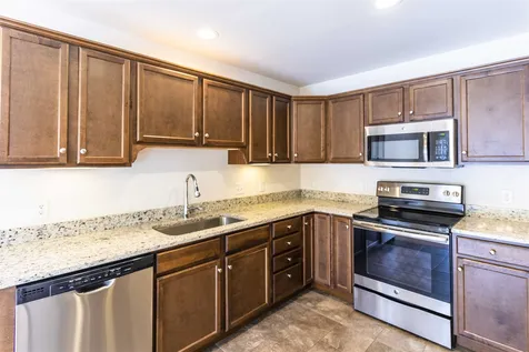 239b Ledgewood Lane Georgia VT 05468