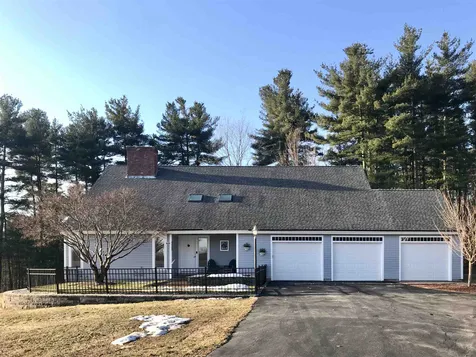 69 Pepperell Road Hollis NH 03049