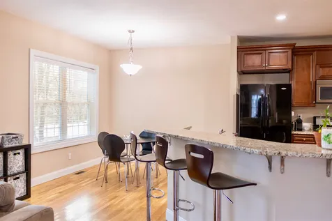 523 Coolidge Avenue Manchester NH 03102