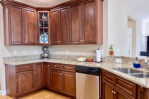 523 Coolidge Avenue Manchester NH 03102