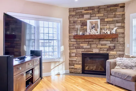 523 Coolidge Avenue Manchester NH 03102