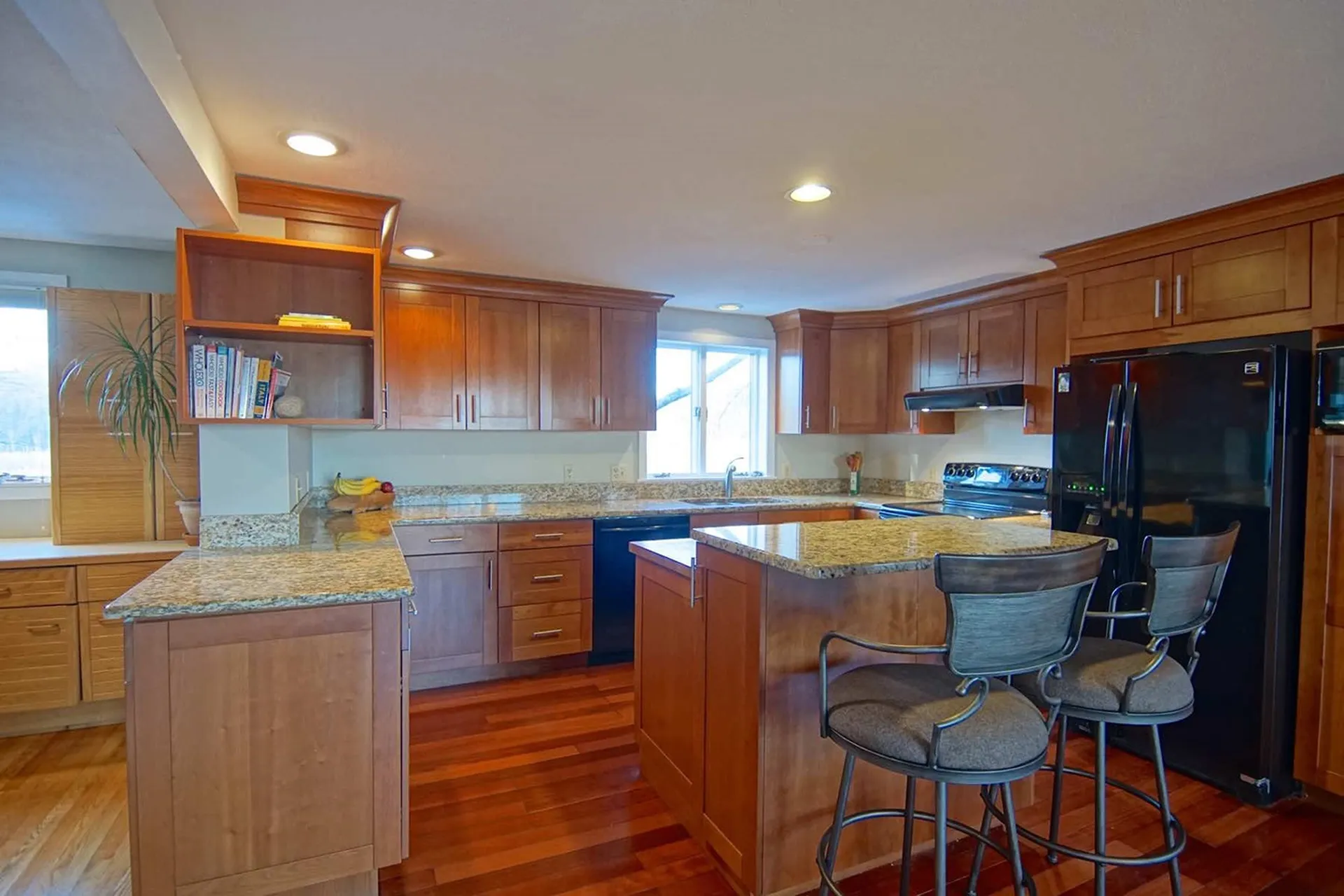 17 Appledore Avenue North Hampton NH 03862
