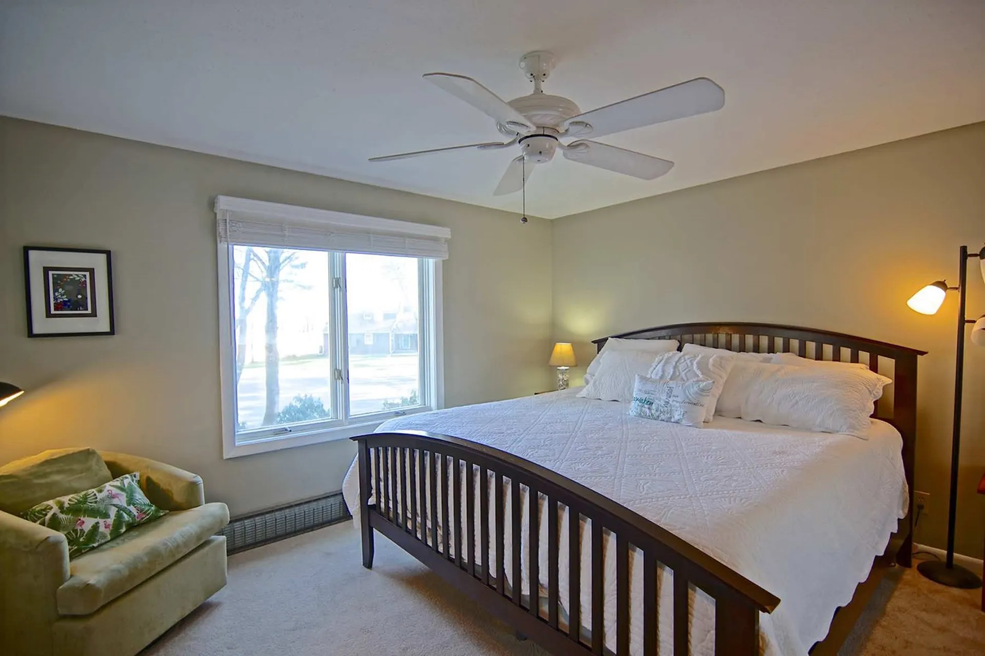 17 Appledore Avenue North Hampton NH 03862