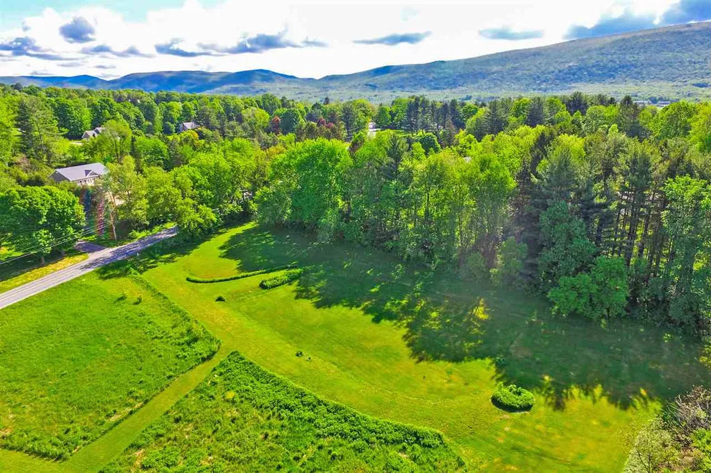 350 Barnumville Road Manchester VT 05255