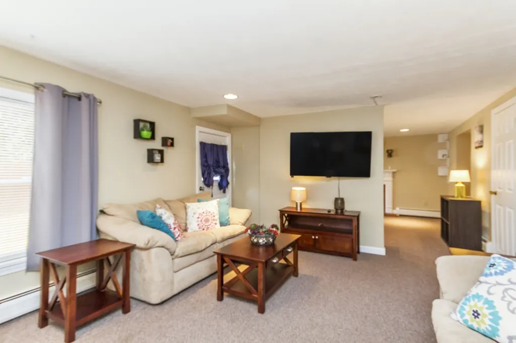 57 Conant Road Nashua NH 03062
