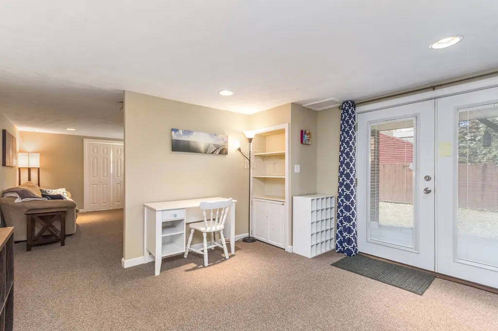57 Conant Road Nashua NH 03062