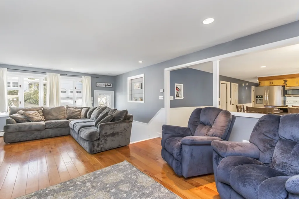 57 Conant Road Nashua NH 03062