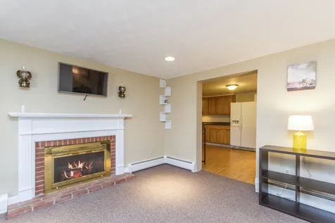 57 Conant Road Nashua NH 03062