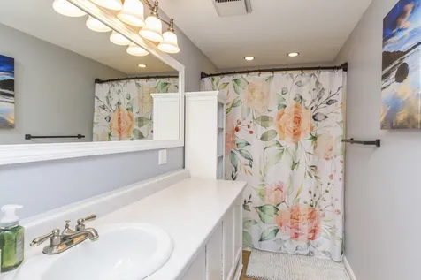 57 Conant Road Nashua NH 03062
