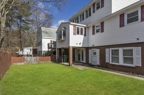 57 Conant Road Nashua NH 03062
