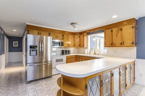 57 Conant Road Nashua NH 03062