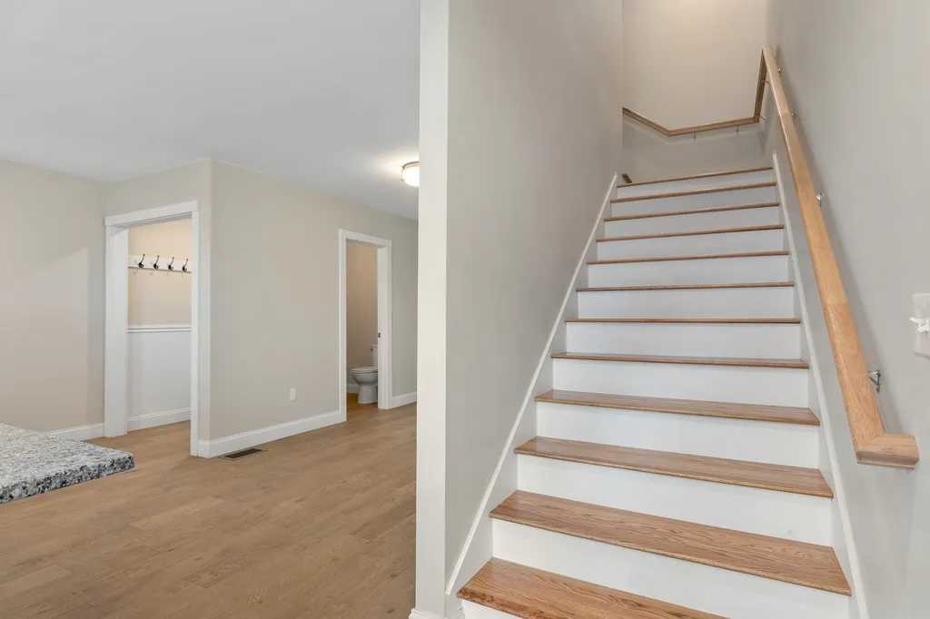 79 Thornton Street Portsmouth NH 03801