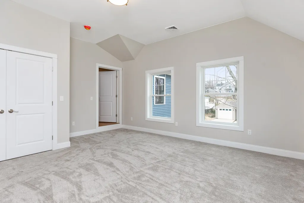 79 Thornton Street Portsmouth NH 03801