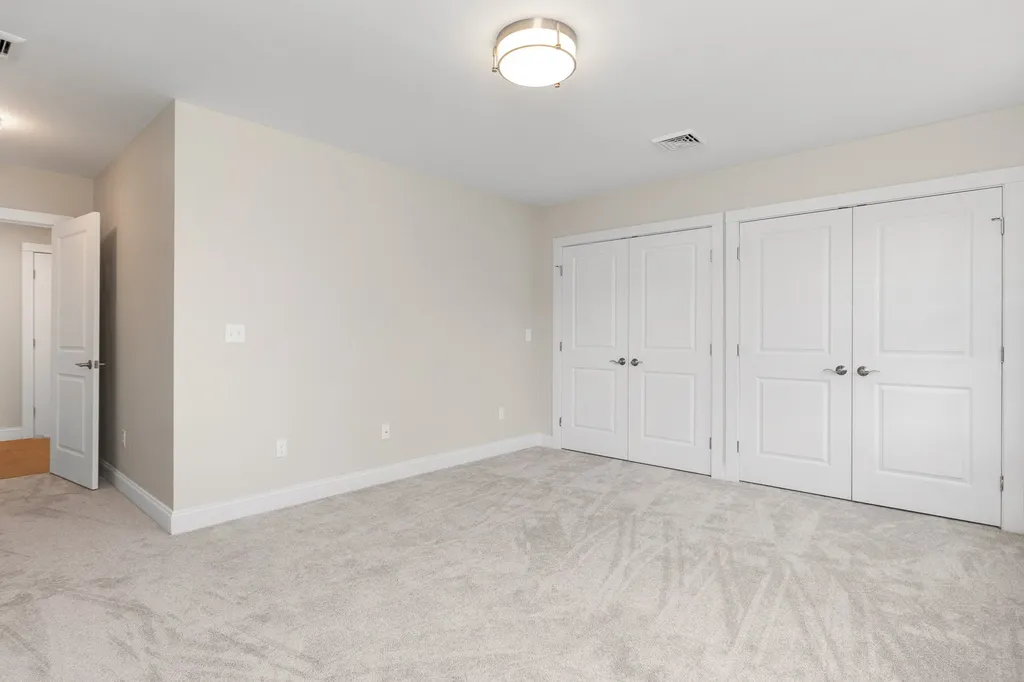 79 Thornton Street Portsmouth NH 03801