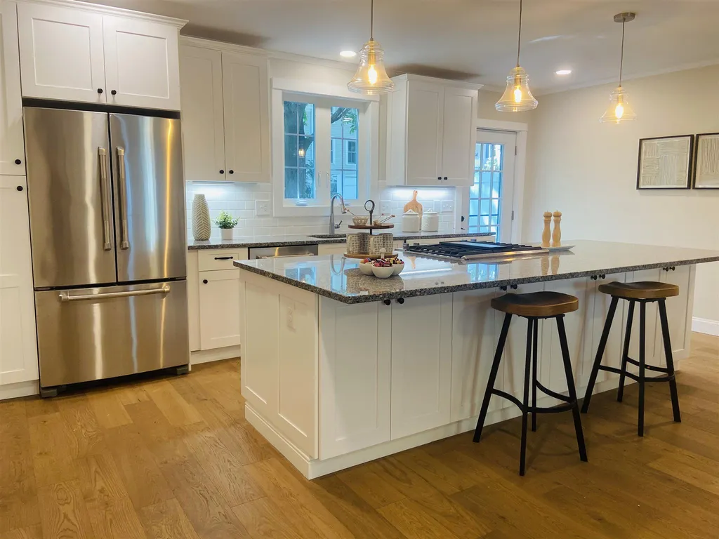 79 Thornton Street Portsmouth NH 03801