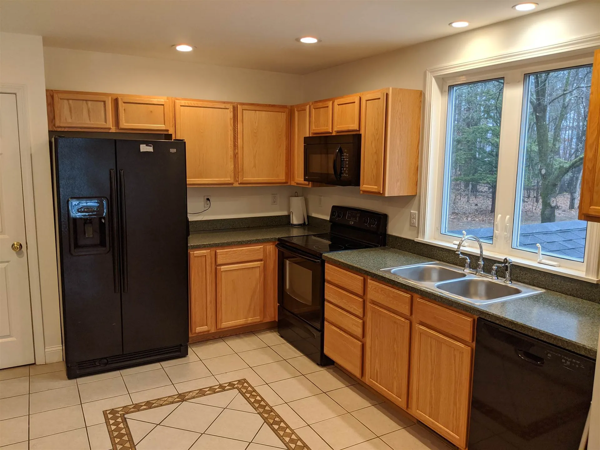 256 Depot Road Hollis NH 03049