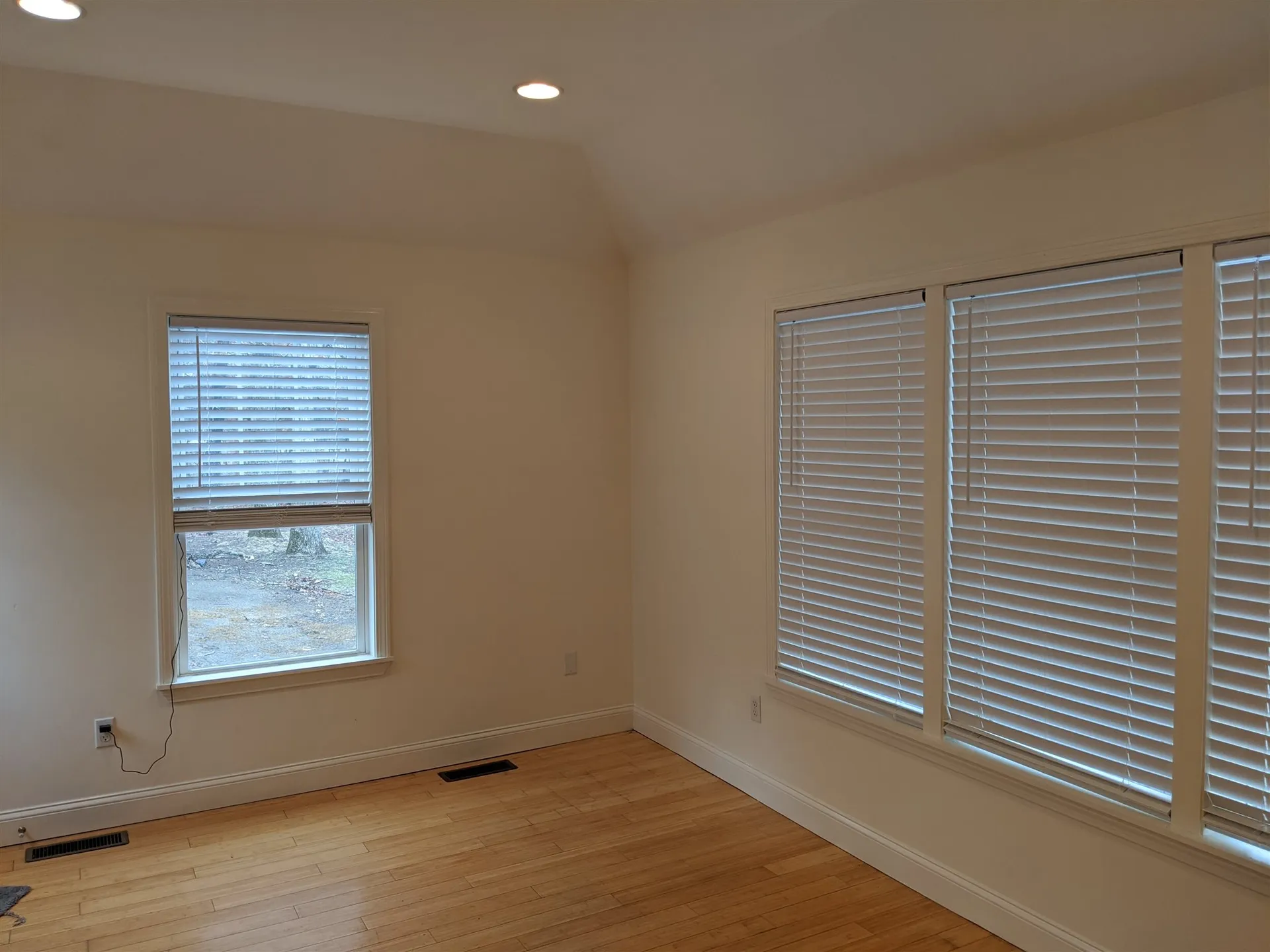 256 Depot Road Hollis NH 03049