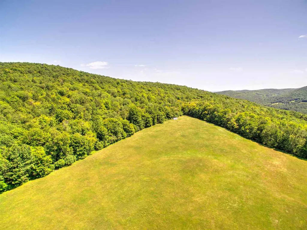 66 Alger Brook Road Strafford VT 05070
