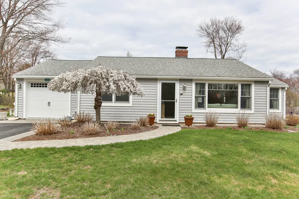 26 Richard Road Rye NH 03870