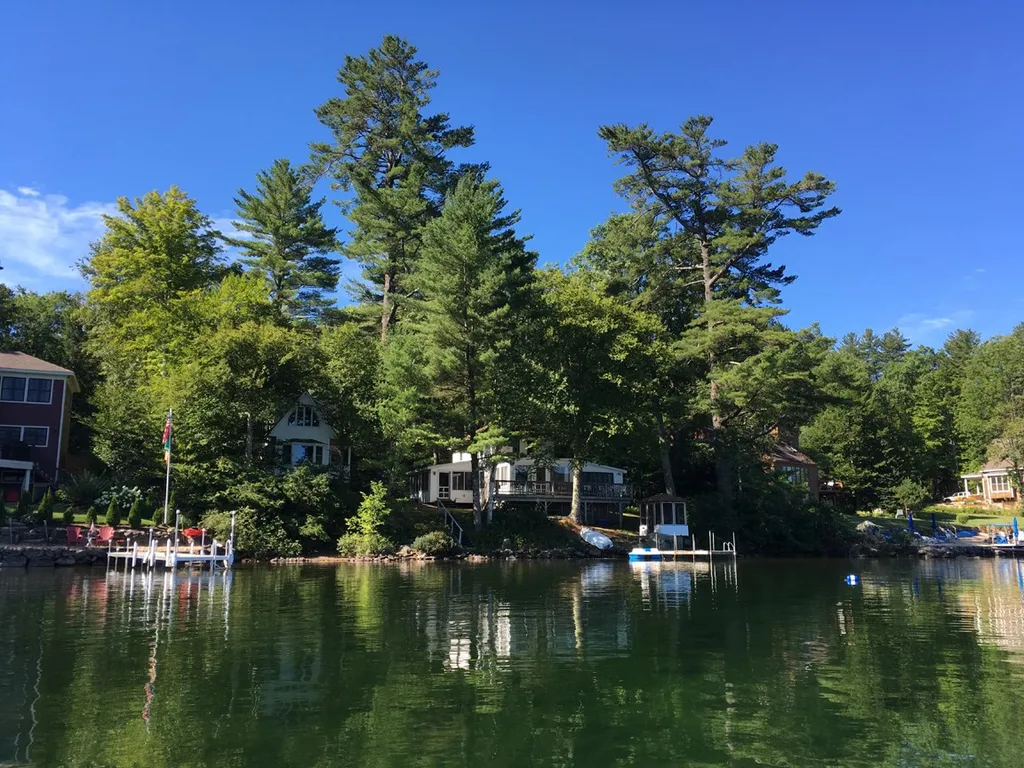 48 Old Clubhouse Lane Bridgewater NH 03222